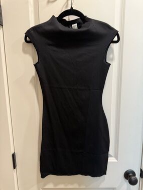 H&M Black Sleeveless Mock-Neck Mini Dress